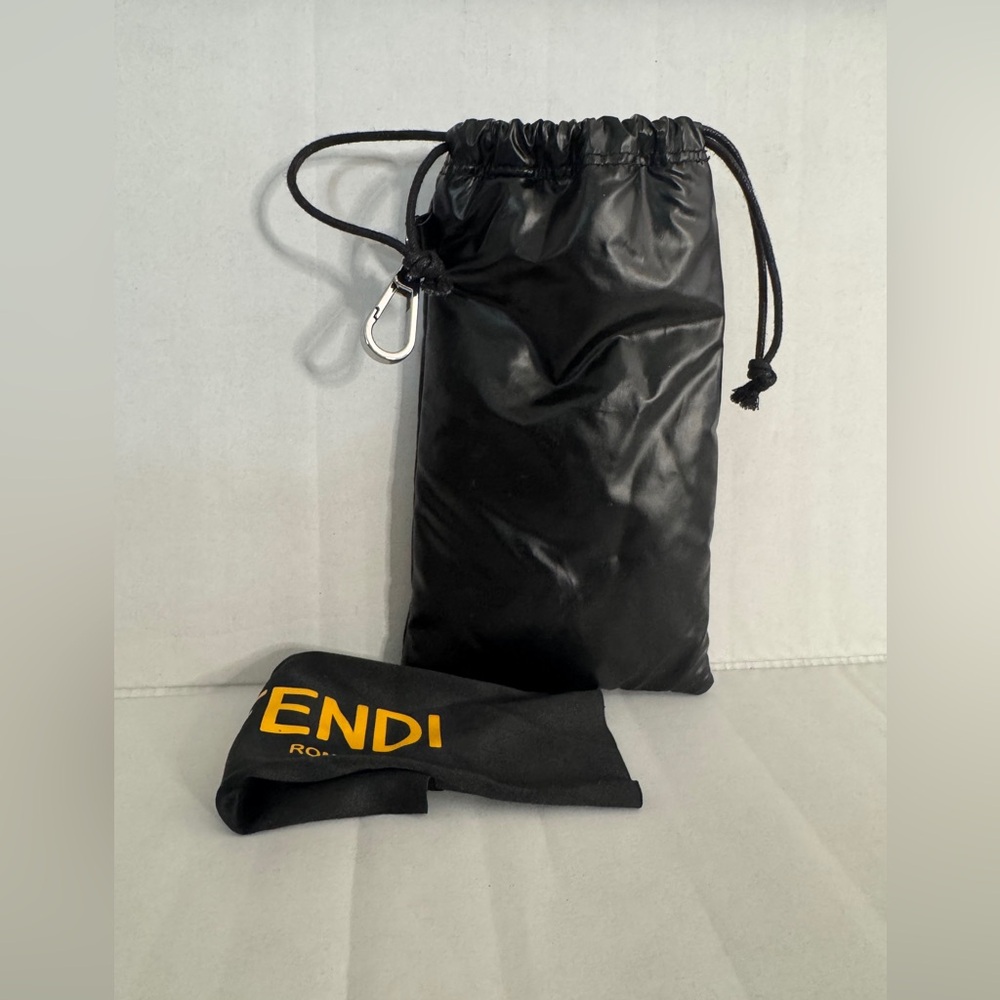 Fendi‎ Black and Yellow Logo Eyewear Pouch - Picture 4 of 4